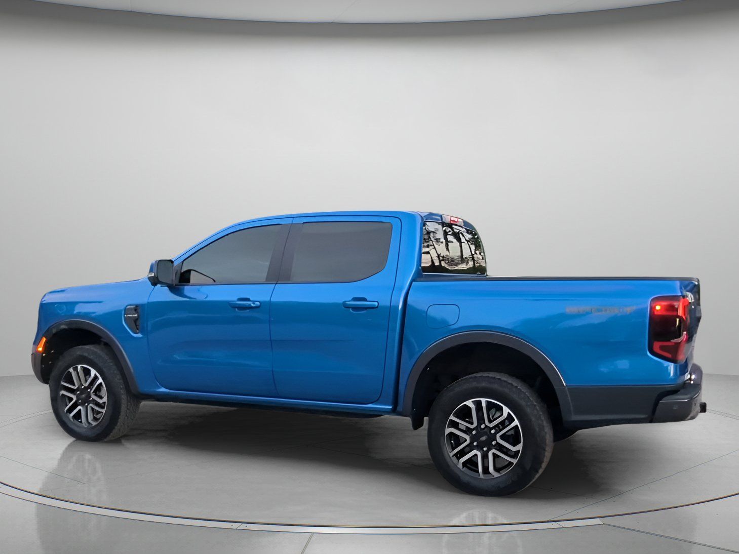 Certified 2024 Ford Ranger Lariat w/ Trailer Tow Package RWD image 20