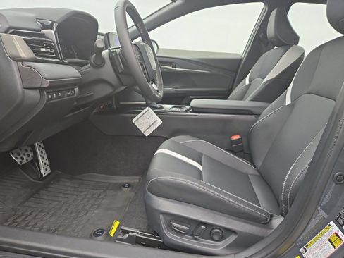 Certified 2026 Toyota Camry SE FWD image 15