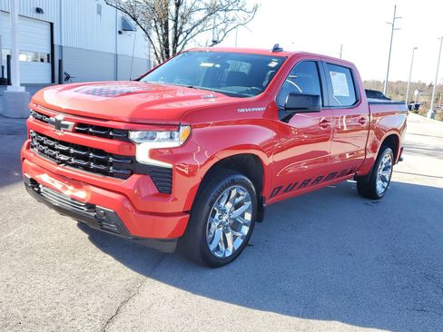 Used 2022 Chevrolet Silverado 1500 RST w/ All Star Edition Plus image 2