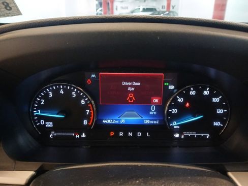 Used 2021 Ford Explorer XLT w/ Equipment Group 202A image 17