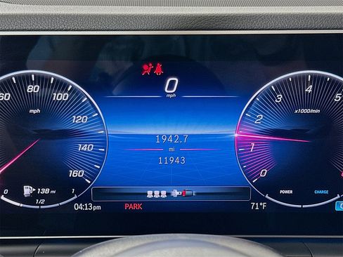 Used 2025 Mercedes-Benz GLE 350 4MATIC image 13