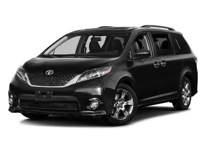 Certified 2017 Toyota Sienna SE