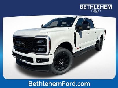 New 2026 Ford F250 Lariat w/ Black Appearance Package