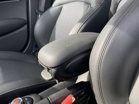 Used 2022 MINI Cooper S image 34