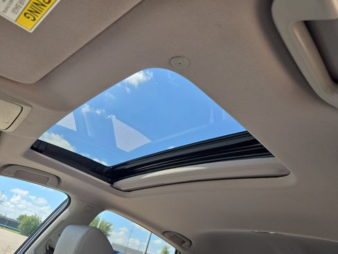 Used 2018 Honda Accord EX-L image 16