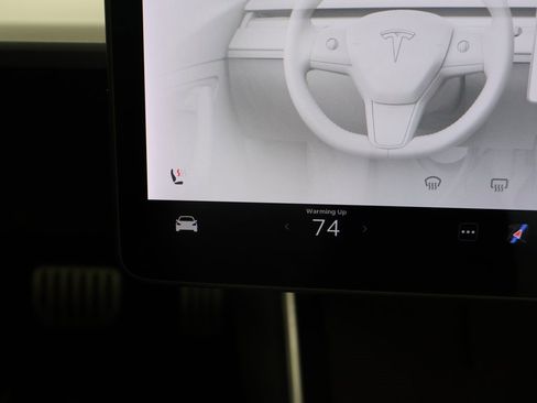 Used 2018 Tesla Model 3 Long Range image 47