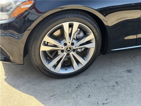 Used 2018 Mercedes-Benz C 300 Sedan image 10