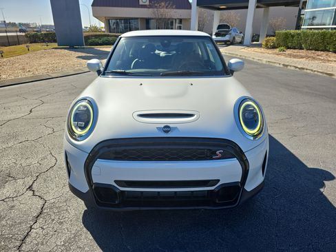 Used 2023 MINI Cooper S image 3