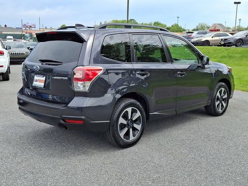 Used 2018 Subaru Forester 2.5i Premium AWD/4WD image 6