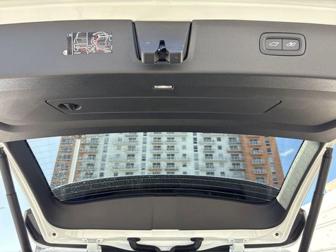 New 2026 Volvo XC90 B5 Plus image 18