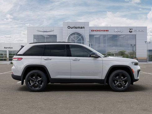 New 2026 Jeep Grand Cherokee Limited w/ Limited Altitude Package AWD/4WD image 21
