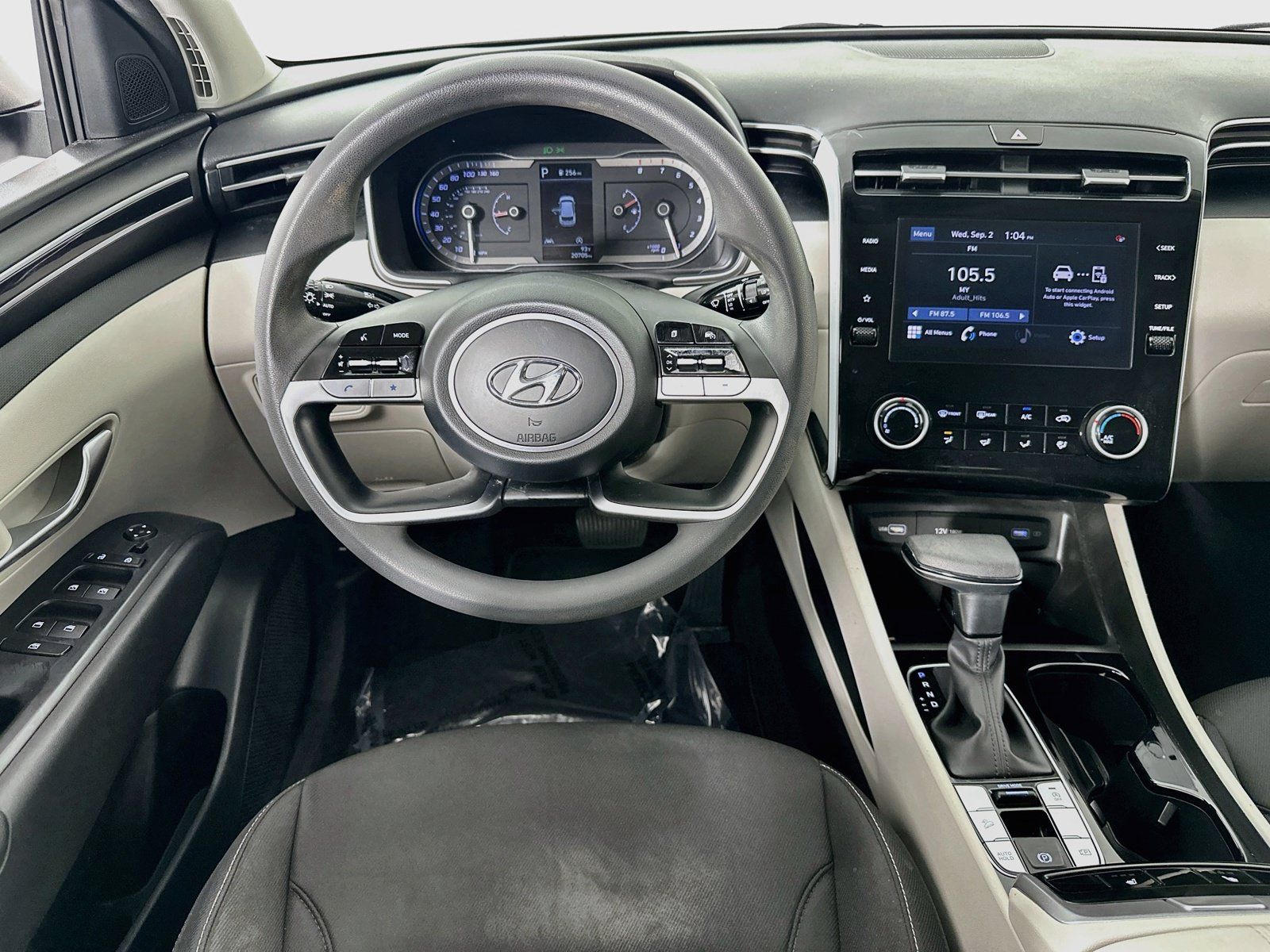 Used 2023 Hyundai Tucson SEL FWD image 21