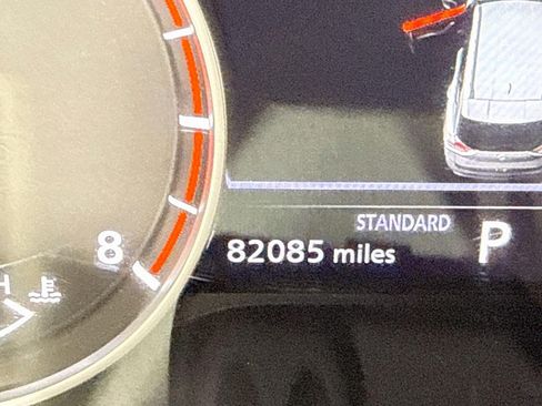 Used 2022 Nissan Rogue SV FWD image 16