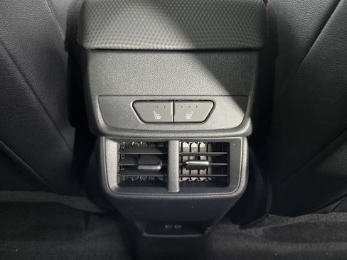 New 2026 Chevrolet Equinox RS w/ Convenience Package III FWD image 32
