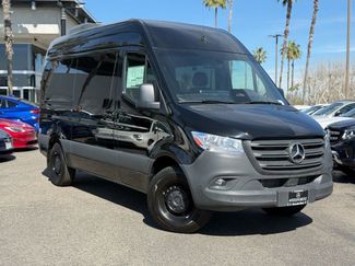 New 2025 Mercedes-Benz Sprinter 2500 video 1