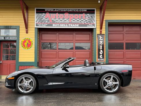 Used 2006 Chevrolet Corvette Convertible w/ Preferred Equipment Group image 14