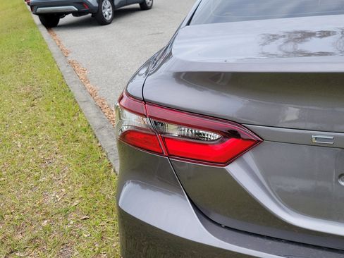 Used 2023 Toyota Camry LE image 17