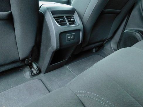 Used 2022 Chevrolet Blazer LT image 21