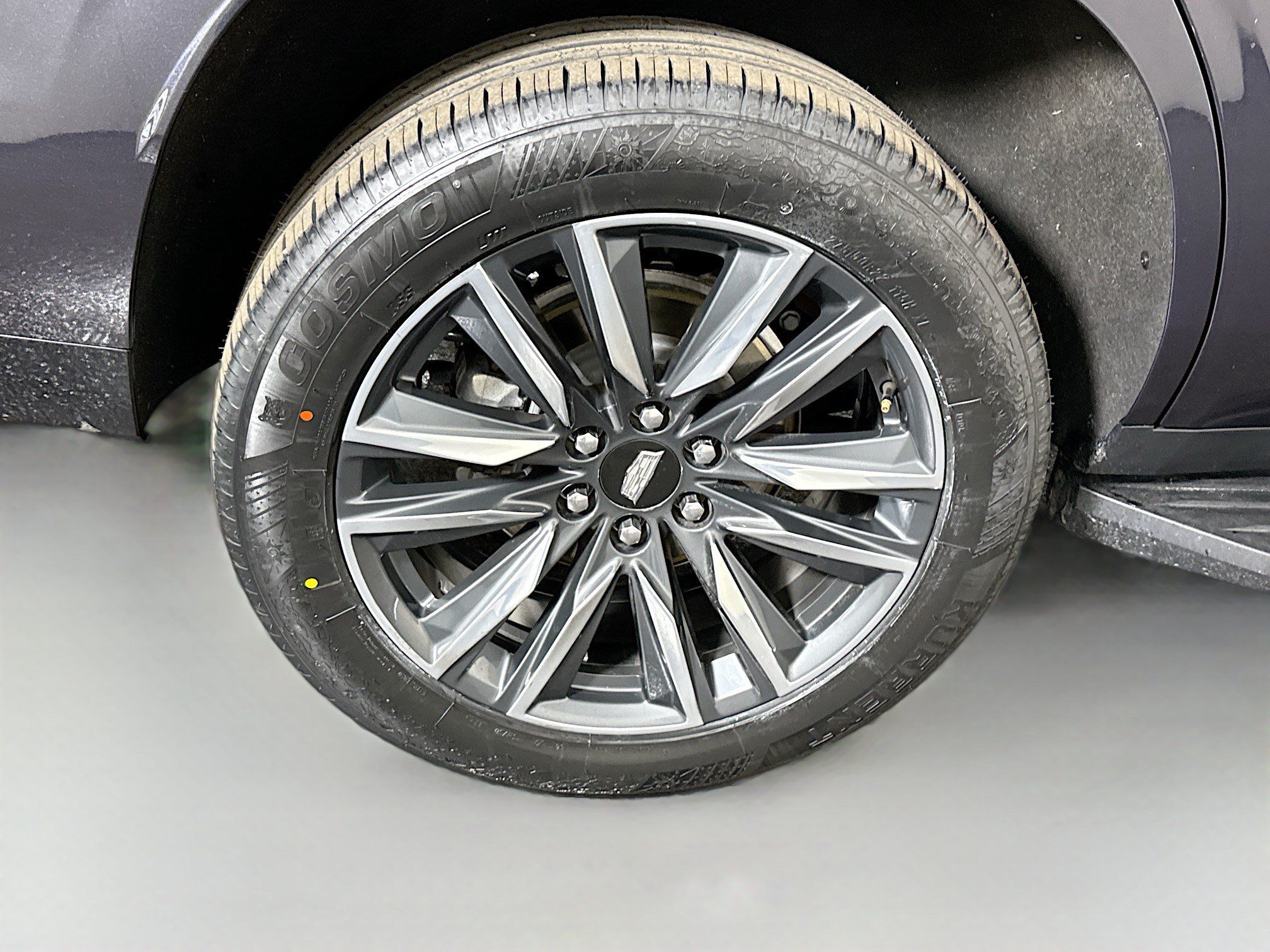 Used 2023 Cadillac Escalade Sport AWD/4WD image 33