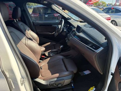 Used 2018 BMW X1 sDrive28i FWD image 10