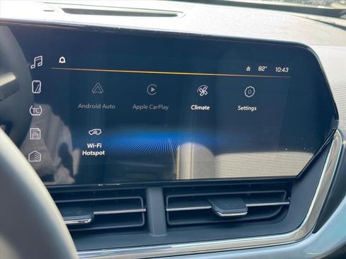 New 2026 Chevrolet Trax LT w/ Driver Confidence Package FWD image 18