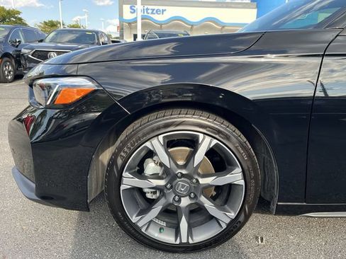 Used 2025 Honda Civic Sport Touring image 21