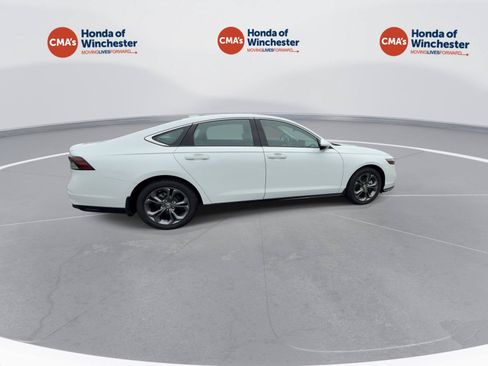 Used 2023 Honda Accord EX-L image 8