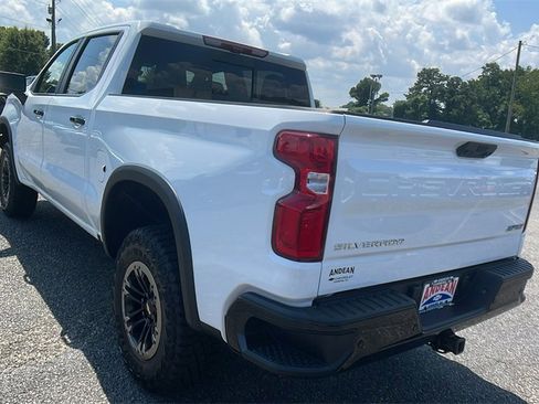 New 2025 Chevrolet Silverado 1500 ZR2 w/ Technology Package image 7