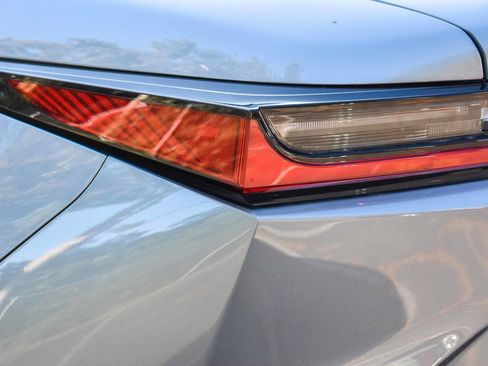 Used 2023 Lexus RZ 450e Premium w/ Technology Package image 7