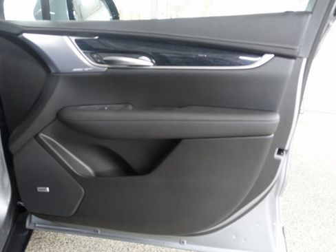 New 2025 Cadillac XT5 Premium Luxury w/ LPO, Floor Liner Package image 25
