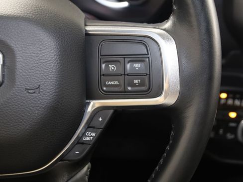 Used 2022 RAM 2500 Laramie AWD/4WD image 36