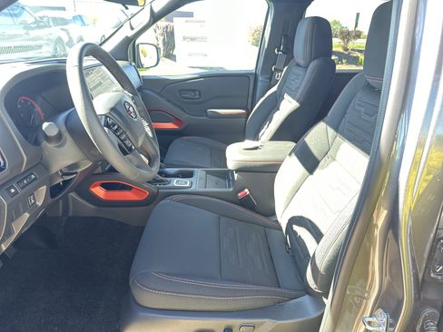 New 2026 Nissan Frontier PRO-4X w/ Pro-4x Convenience Package image 10