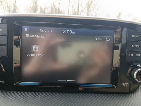 Used 2019 Hyundai Tucson SE image 17