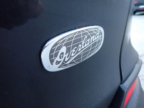 Used 2019 Jeep Cherokee Overland w/ Technology Group image 5