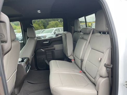 Used 2021 GMC Sierra 1500 SLT w/ SLT Convenience Package image 23