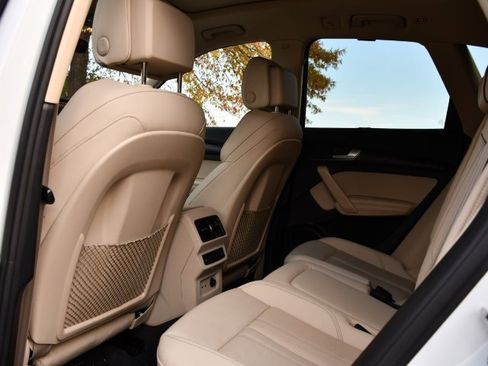 Used 2023 Audi Q5 2.0T Prestige w/ Prestige Package image 20