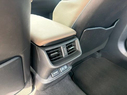 Used 2024 Lexus ES 350 w/ Premium Package FWD image 12