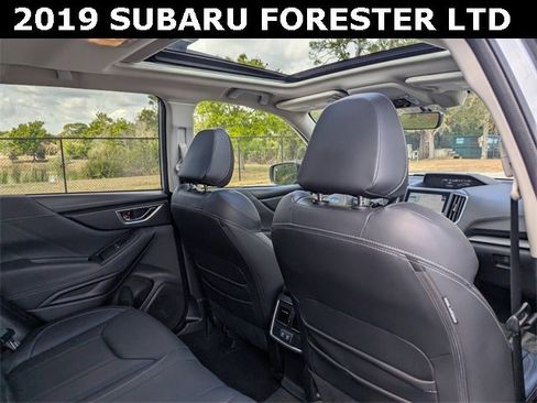 Used 2019 Subaru Forester Limited image 12