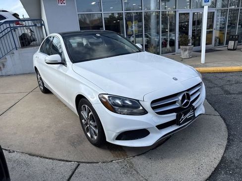 Used 2016 Mercedes-Benz C 300 4MATIC Sedan image 1