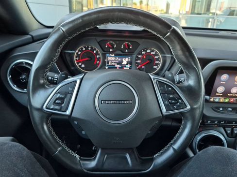 Used 2023 Chevrolet Camaro LT w/ Technology Package RWD image 13