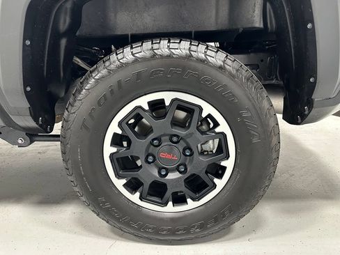 Used 2026 Toyota Tacoma TRD Off-Road AWD/4WD image 64