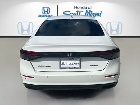 Used 2023 Honda Accord EX-L image 6