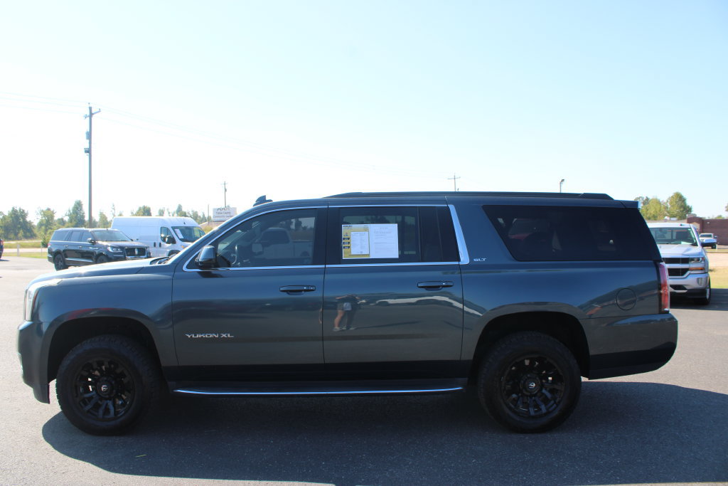 Used 2020 GMC Yukon XL SLT w/ Open Road Package AWD/4WD image 6