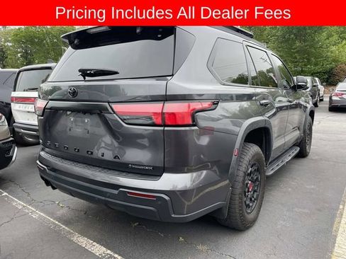 Used 2025 Toyota Sequoia TRD Pro AWD/4WD image 4