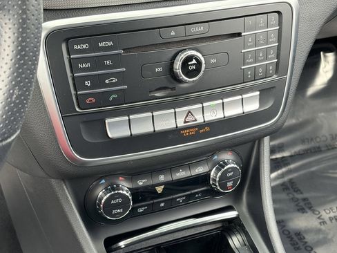 Used 2020 Mercedes-Benz GLA 250 image 28