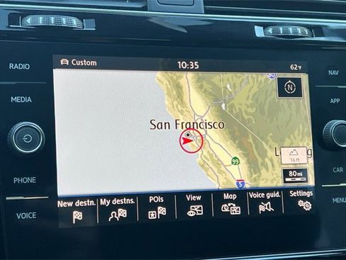 Used 2019 Volkswagen Golf R 4-Door image 22