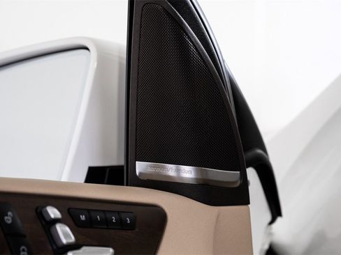 Used 2019 Mercedes-Benz GLS 450 4MATIC w/ Premium 1 Package image 48