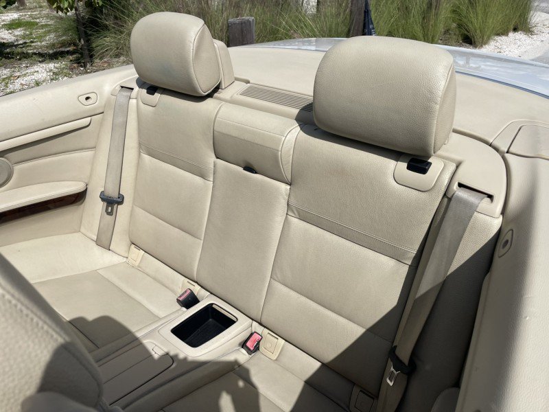 Used 2011 BMW 335i Convertible RWD image 12
