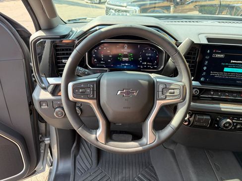 Used 2026 Chevrolet Silverado 3500 LT w/ Trail Boss Package AWD/4WD image 14