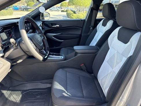 New 2026 Chevrolet Trax RS w/ Driver Confidence Package image 10